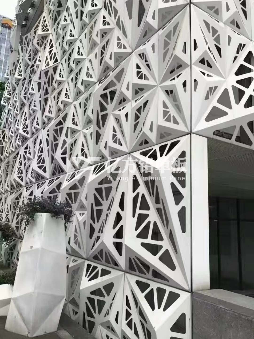 雕花铝单板